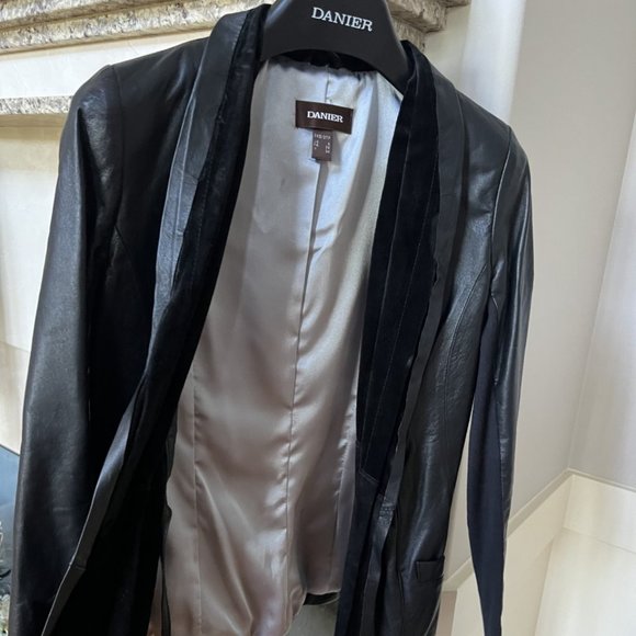 Danier Leather Blazer Black XXS - Picture 1 of 2